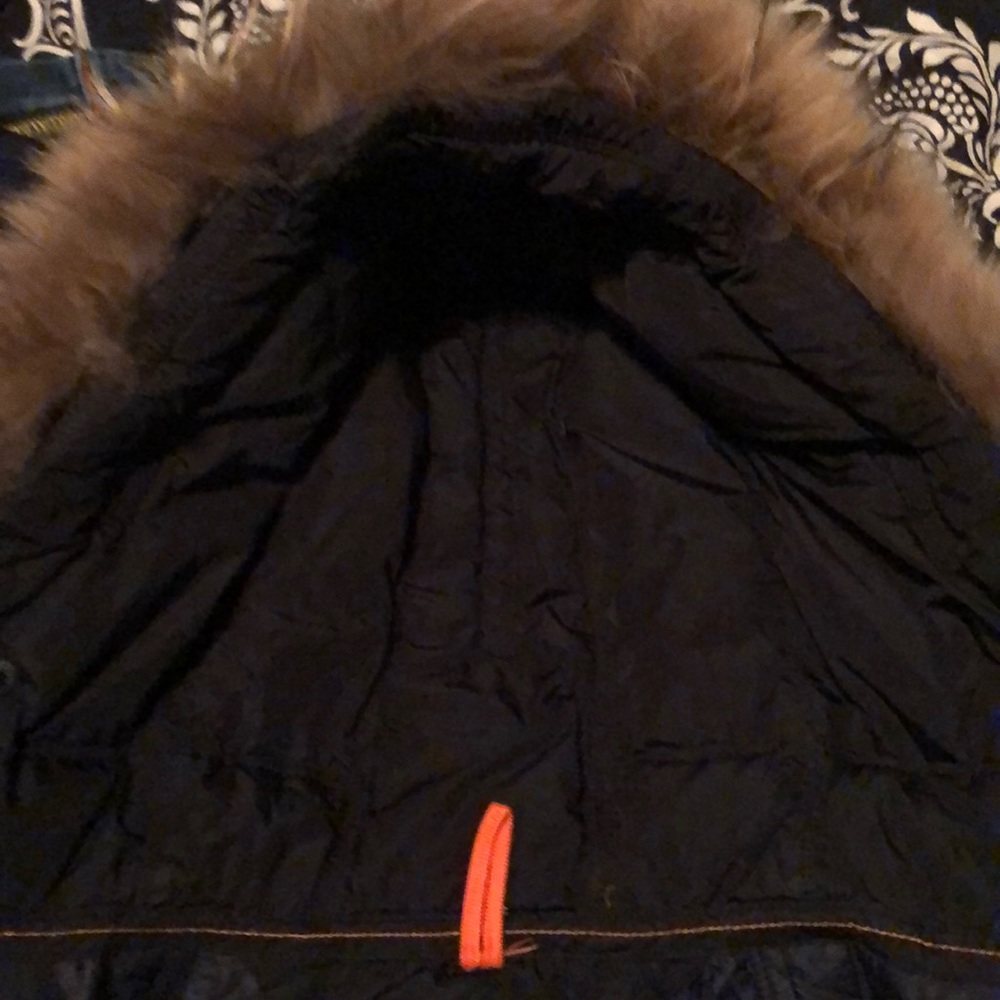 Winter coat - Picture 5 of 6